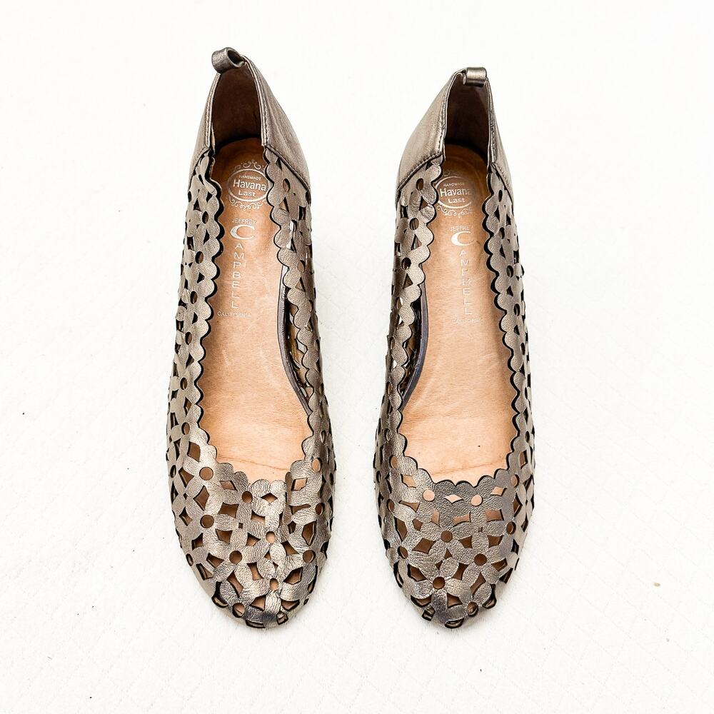 Jeffrey Campbell Laser Cut Metallic Pewter Round Toe Wedges Size 10